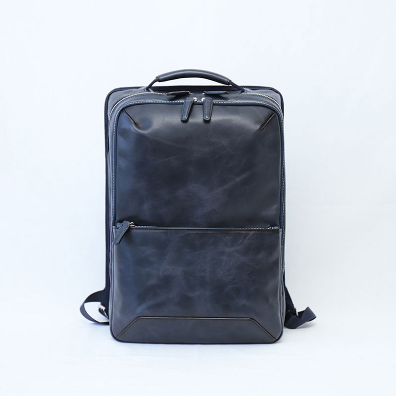高品質な本革リュック