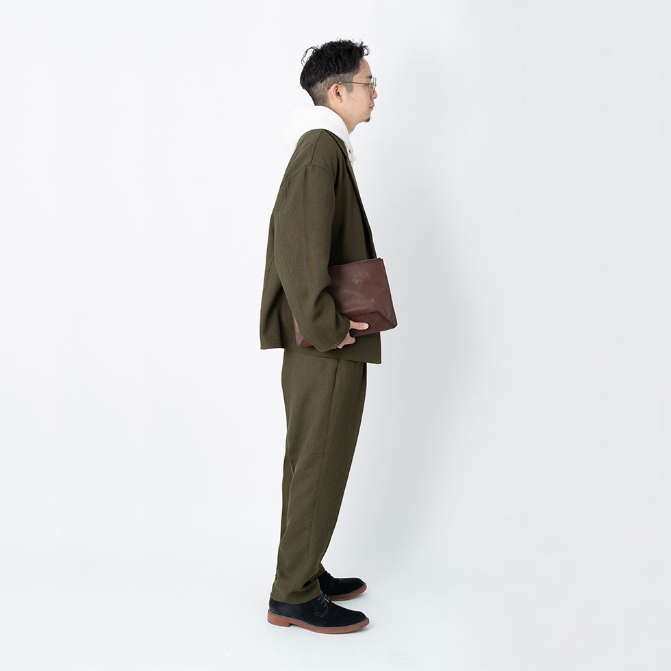 本革サコッシュ